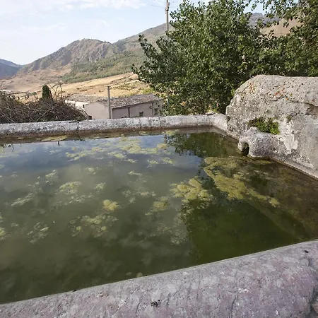 Agriturismo Portella Della Ginestra * Piana Degli Albanesi